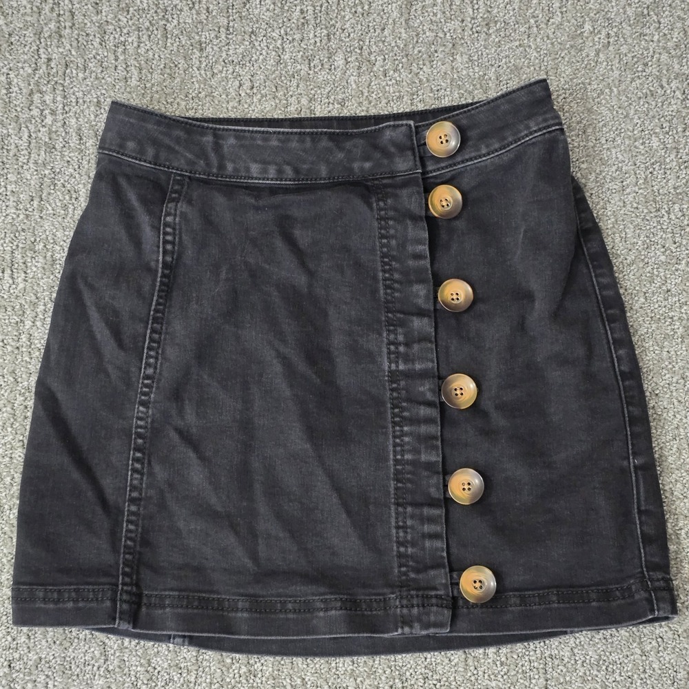 Free People Black Denim Mini Skirt Size 2 Button Front Wrap Y2K Tortoise Button